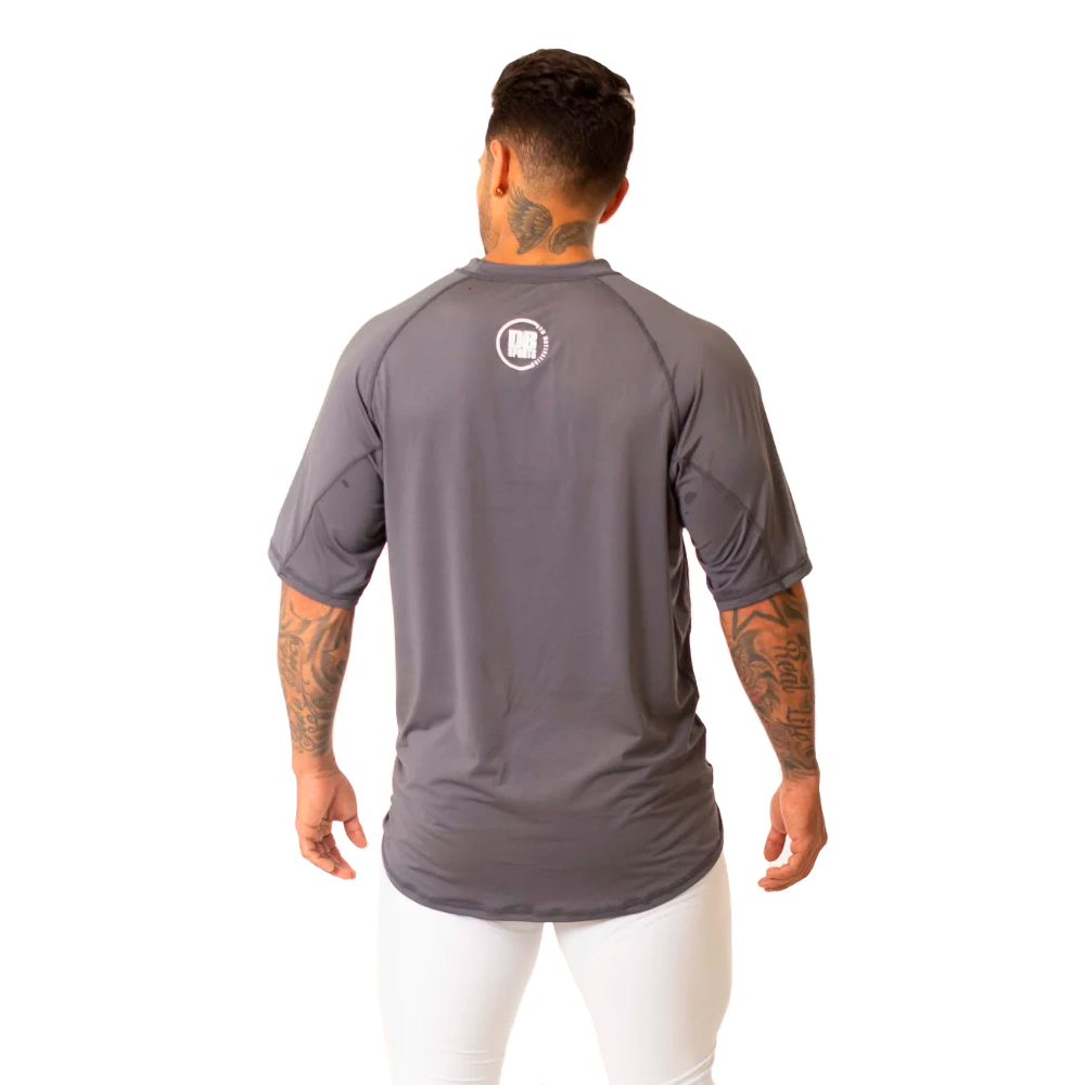 polera_manga_corta_db-sports_grey_durabody_1000x1000-2